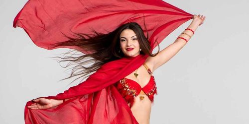 Stereotipi contemporanei e radici scordate della danza del ventre
